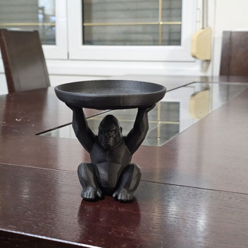 Figurine 15 cm black matte like new