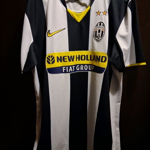 Juventus home jersey like new, size Medium