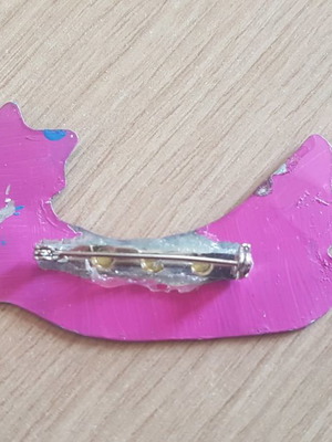 Women's pin used