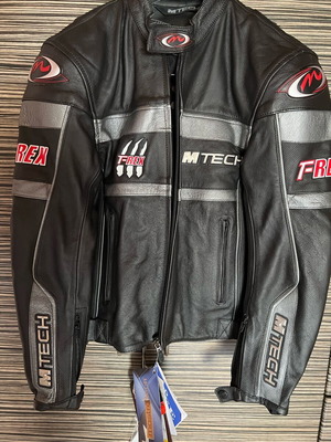 Μπουφάν μηχανής από δέρμα αγελάδας και προστατευτικά καινούργιο No46