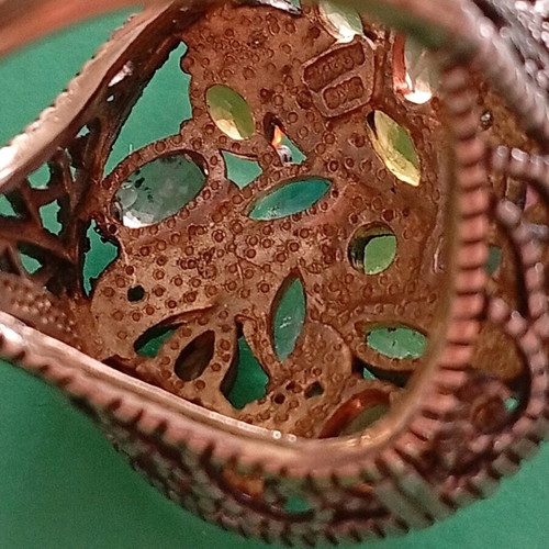 9 Carat Gold Ring like new with precious stones and silver 925