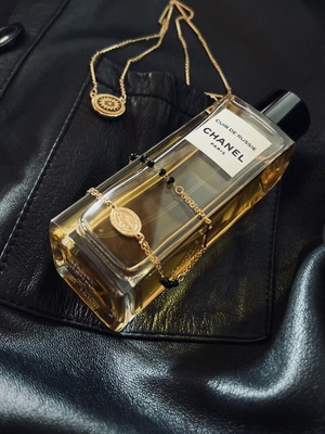 CUIR DE RUSSIE Les Exclusifs de CHANEL Eau de Parfum 200 ml like new