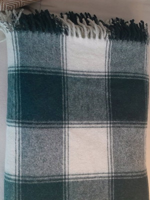 Wool blanket double 200x260 new, green checkered