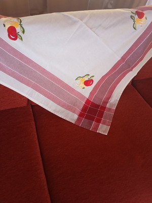 Set of two cotton tablecloths 0.80x0.80 m