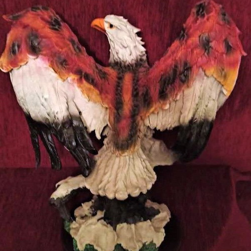 Large resin eagle new