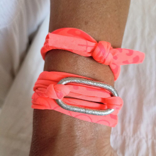 Elastic necklace and bracelet set with chain, coral-pink
