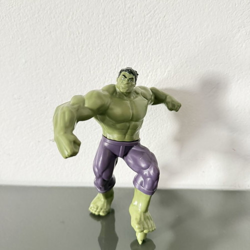 Hulk collectible figure
