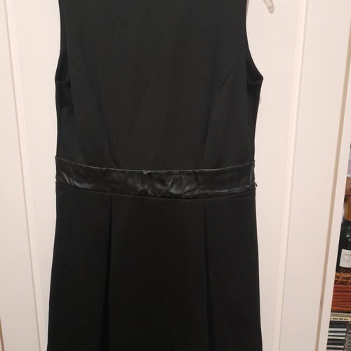 D'arc dress used, size M 38 10, black
