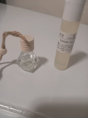Αρωματικό αυτοκινήτου σε σχήμα διαμάντι 8ml με άρωμα bubblegum καινούργιο