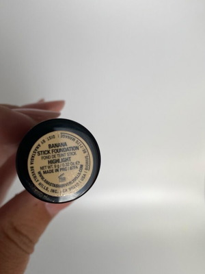 Anastasia Beverly Hills stick foundation like new, shade Banana