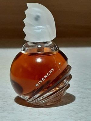 Amarige Mariage Givenchy 15ml edp spray καινούργιο, discontinued, vintage
