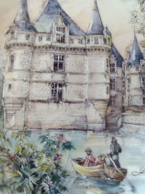 Limoges decorative plate like new, Azay le Rideau castle, porcelain