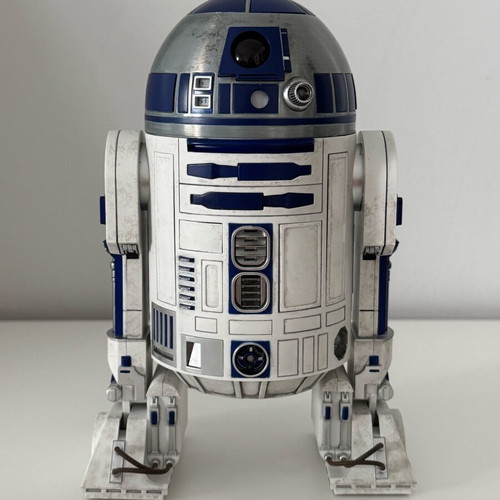 Hot Toys Star Wars R2D2 1:6 figure like new
