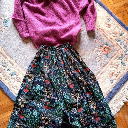 Karavan sweater thick knit pink new, one size