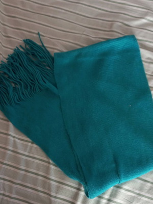 Scarf like new, very soft, turquoise