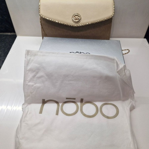 Nobo shoulder bag used with gold chain in beige and gold tones