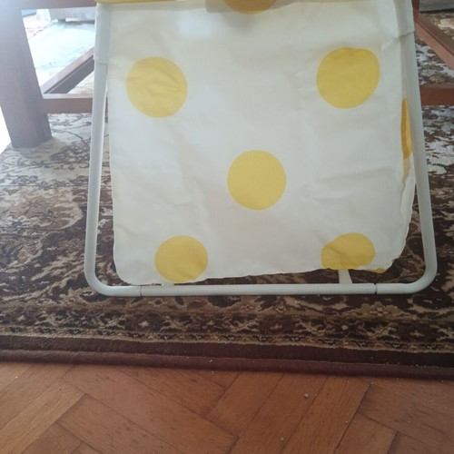Laundry basket new with plastic and metal frame