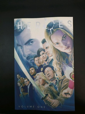 Heroes Vol. 1 DC Comics trade paperback like new