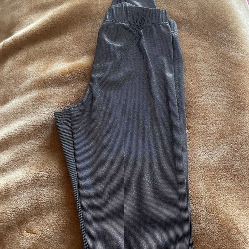 Calzedonia leggings size Large with shiny iridescent design like new