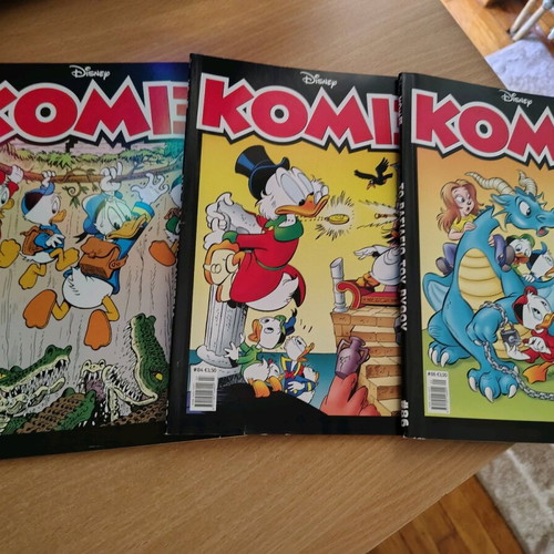 Komix magazines like new, issues 84, 85, 86 and 256 set of 4