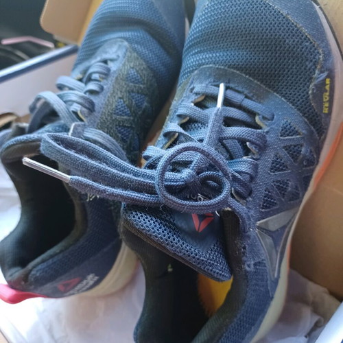 Reebok crossfit athletic shoes used, size 37.5, blue and pink