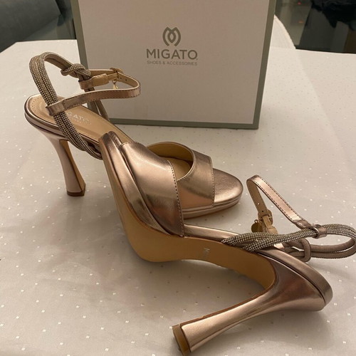 Migato evening sandals new, gold with rhinestones, size 39