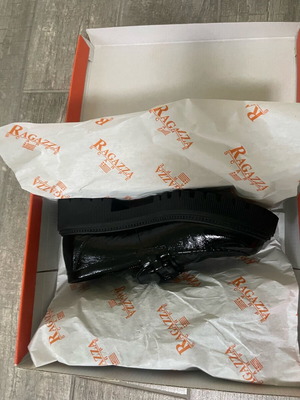 Ragazza leather loafers black like new