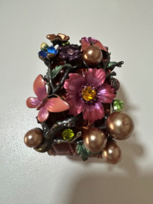 Bracelet with clasp