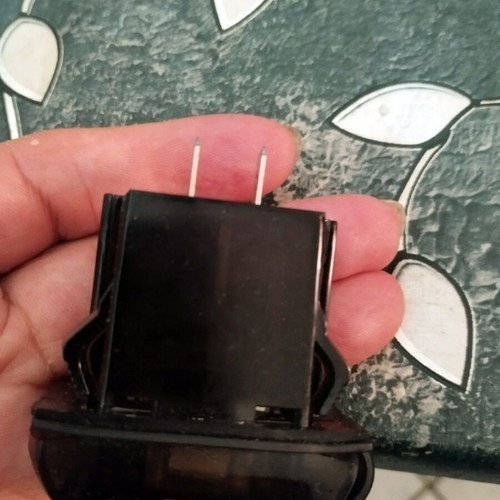 Usb charger for car like new