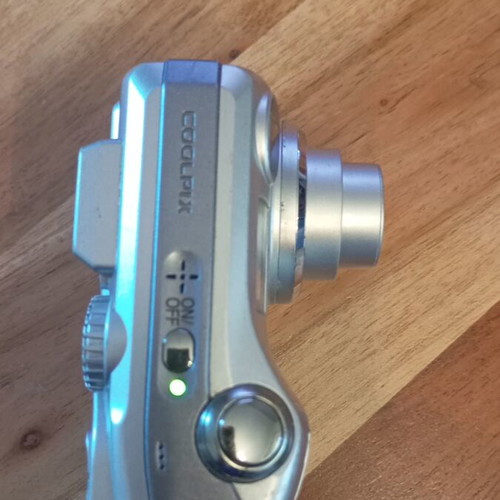 Nikon Coolpix 4100 camera like new
