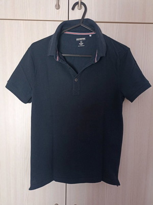 Orchestra kids polo short sleeve shirt like new, size 12 years