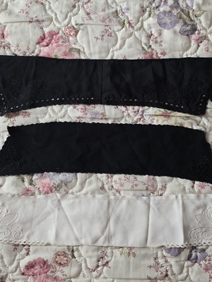 Set of 3 detachable collars, 2 black with embroidery, 1 white