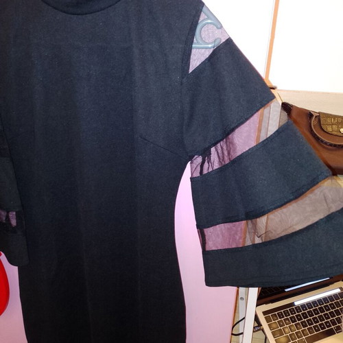 Shein black midi dress new with three-quarter sleeve