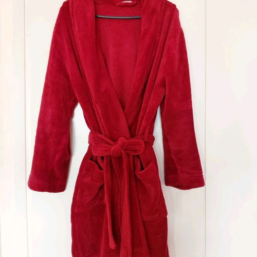 Oysho fleece robe red like new, size L