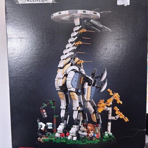 Lego 76989 Tallneck Horizon Zero Dawn used with box and spare parts
