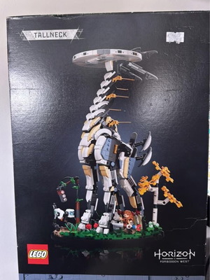 Lego 76989 Tallneck Horizon Zero Dawn used with box and spare parts