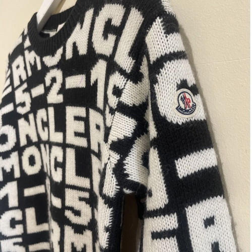Moncler sweater black and white, XS kids