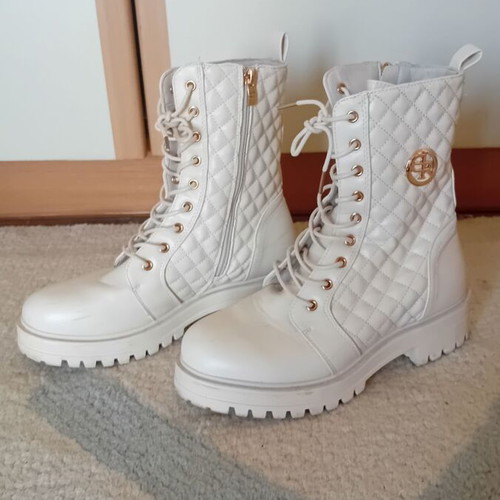 Boots like new, size 38, white