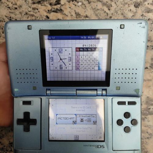Nintendo DS used console with 16 rom games included