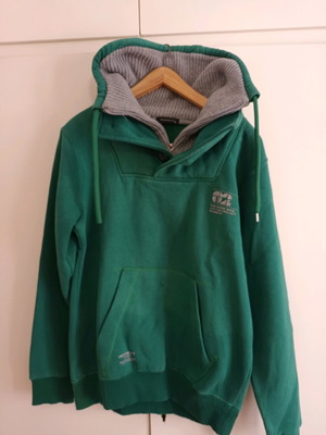 Madmext sweatshirt like new, size M, green