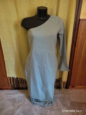 Boohoo one-shoulder dress size 44, sage green