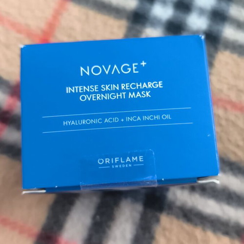 Oriflame overnight mask new with hyaluronic acid