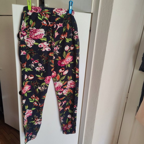 Floral pants used, sizes S and M, multicolor