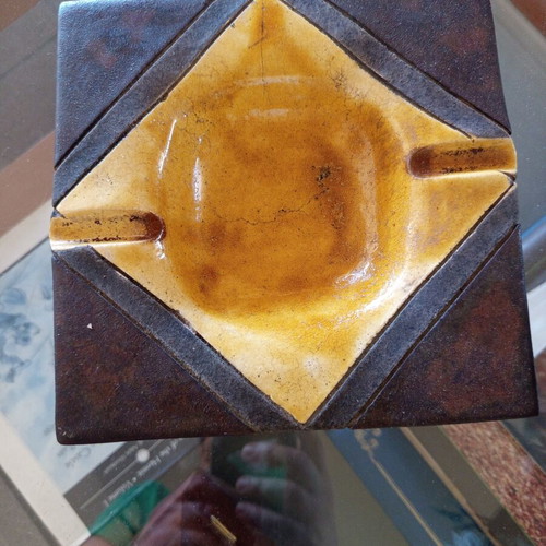 Clay ashtray like new