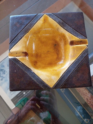 Clay ashtray like new