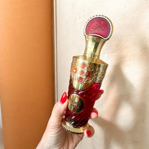 Nusuk Johra 100 ml EDP new, very long lasting rose perfume