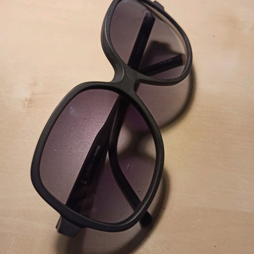 Brixton women's sunglasses used, square matte black, 100% UV protection