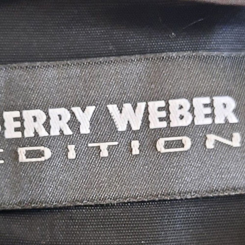 Gerry Weber Edition Skirt No46 like new, black and white checkered
