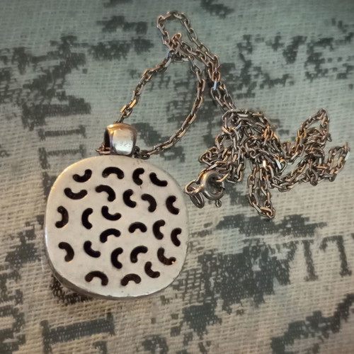 Silver necklace 925 with abalone semi-precious stone like new, handmade