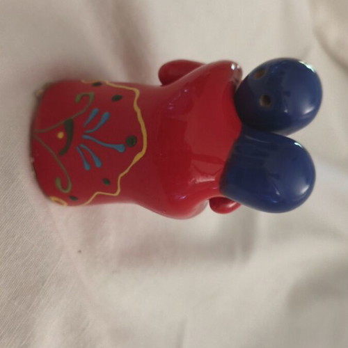 Vintage Amigos ceramic salt and pepper set new, hand-painted folk art